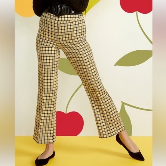 New ModCloth About to Bloom Cropped Pants Yellow Check - Picture 1 of 10
